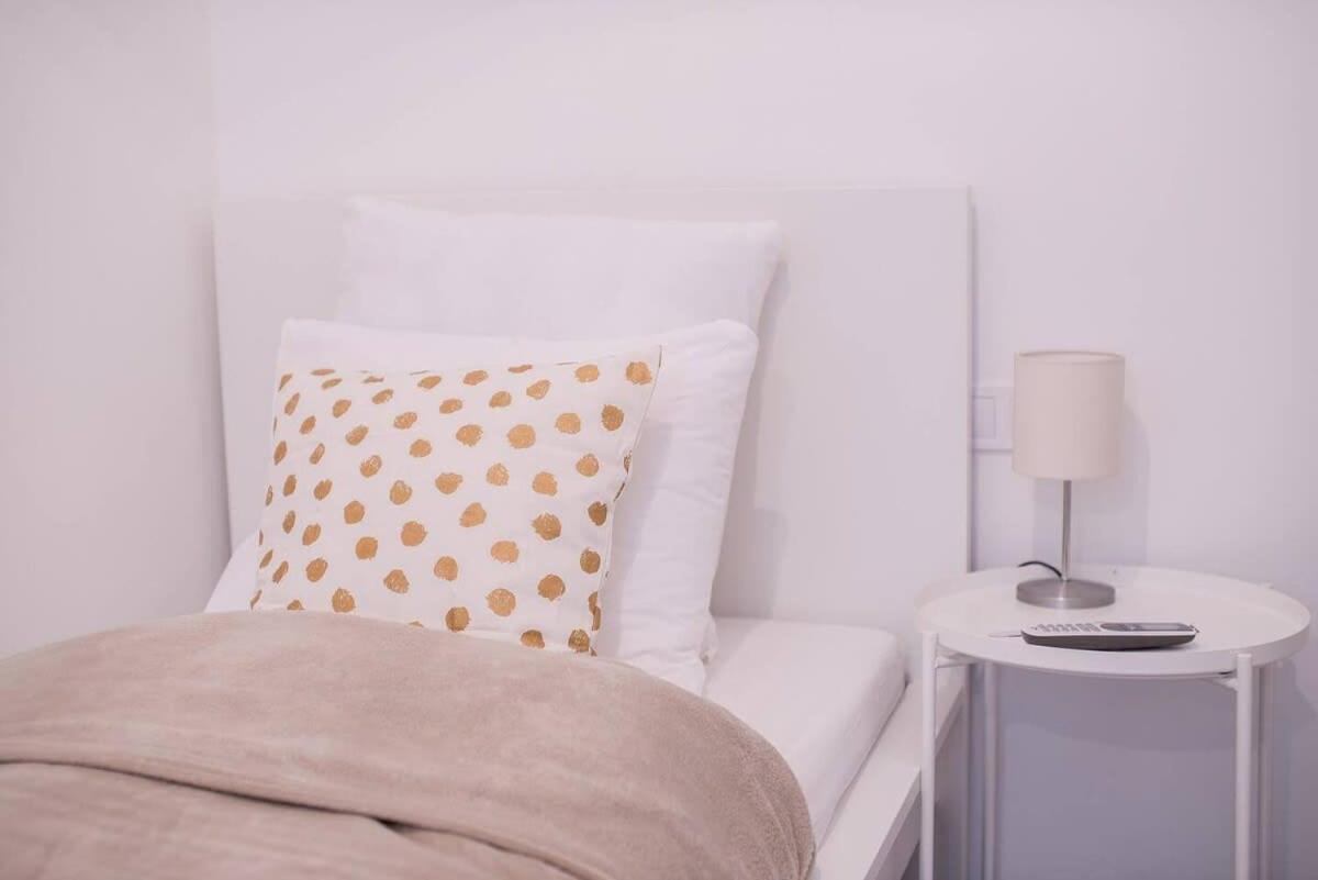 Central Brand New And Modern Apartment 布达佩斯 外观 照片